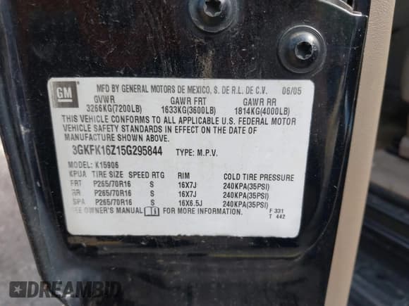 ✅ 2005 GMC Yukon XL SLT • VIN: 3GKFK16Z15G295844 • Lot: 42221802. Listed on IAAI with 253,841 mi. Free auction sales archive from the USA and detailed vehicle history report at DreamBid. Image 9.