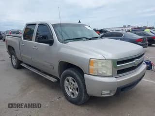 ✅ 2007 Chevrolet Silverado 1500 1LT • VIN: 2GCEK13M071568798 • Lot: 42287095. Listed on IAAI with 308,994 mi. Free auction sales archive from the USA and detailed vehicle history report at DreamBid. Image 1.