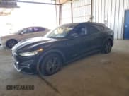 ✅ 2023 Ford Mustang Mach-E Select • VIN: 3FMTK1SS2PMA01682 • Лот: 64654515. Опубликован ранее на Copart с пробегом 26 782 миль. Бесплатный доступ к архиву аукционных продаж из США и подробный отчёт об истории автомобиля на DreamBid. Изображение 1.