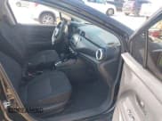 ✅ 2020 Nissan Versa S • VIN: 3N1CN8DV6LL905131 • Lot: 43236622. Wystawiony na IAAI z przebiegiem 66 283 mil. Bezpłatny archiwum sprzedaży aukcyjnych z USA i szczegółowy raport historii pojazdu na DreamBid. Zdjęcie 5.