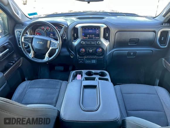 ✅ 2019 Chevrolet Silverado 1500 LT Trail Boss • VIN: 1GCPYFED4KZ408196 • Lot: 95799425. Wystawiony na Copart z przebiegiem 140 512 mil. Bezpłatny archiwum sprzedaży aukcyjnych z USA i szczegółowy raport historii pojazdu na DreamBid. Zdjęcie 9.