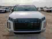 ✅ 2025 Hyundai Palisade Limited • VIN: KM8R54GE1SU848039 • Лот: 62429665. Размещён на Copart с пробегом 7 420 миль миль. Получите бесплатный доступ к архиву аукционных продаж из США и посмотрите подробный отчёт об истории автомобиля на DreamBid. Изображение 5.