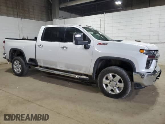 2020 Chevrolet Silverado 2500HD LTZ z VIN 1GC4YPEY5LF172009, wystawiony jako Copart lot #70006585 z przebiegiem 180 140 mil mil oraz Szkoda całkowita • Salvage title. Historia ofert i sprzedaży dostępna na DreamBid. Obrazek 4.