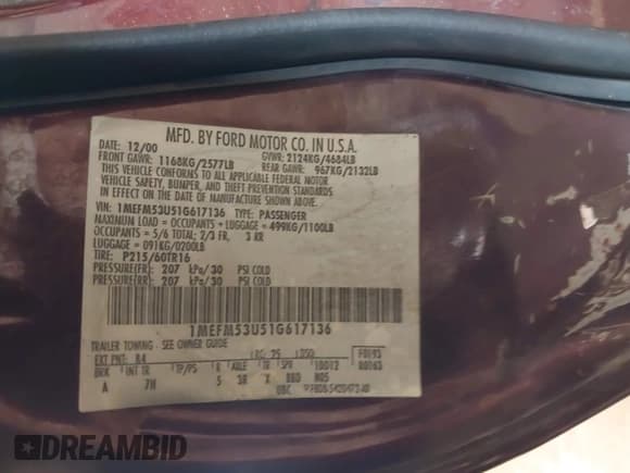 ✅ 2001 Mercury Sable LS • VIN: 1MEFM53U51G617136 • Lot: 41835763. Wystawiony na IAAI z przebiegiem 178 343 mil. Bezpłatny archiwum sprzedaży aukcyjnych z USA i szczegółowy raport historii pojazdu na DreamBid. Zdjęcie 9.