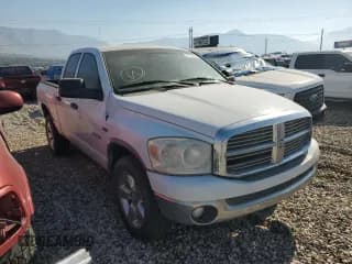 ✅ 2008 Dodge 1500 SLT • VIN: 1D7HU18218S599158 • Лот: 74732704. Опубликован ранее на Copart с пробегом 200 951 миль. Бесплатный доступ к архиву аукционных продаж из США и подробный отчёт об истории автомобиля на DreamBid. Изображение 4.