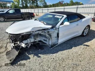 ✅ 2019 Chevrolet Camaro 1LT • VIN: 1G1FB3DX3K0136566 • Лот: 80211205. Опубликован ранее на Copart с пробегом 77 850 миль. Бесплатный доступ к архиву аукционных продаж из США и подробный отчёт об истории автомобиля на DreamBid. Изображение 1.