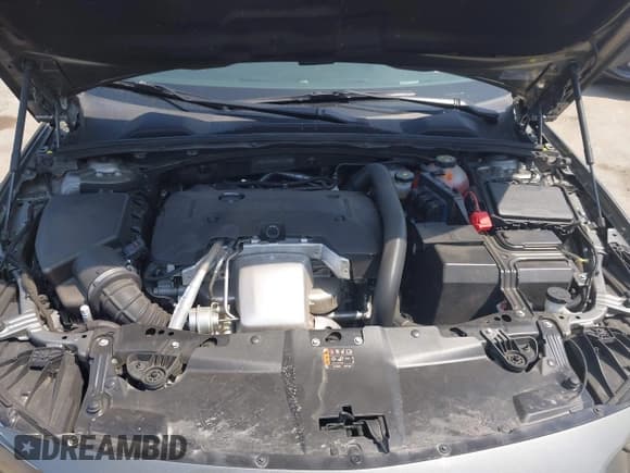 ✅ 2019 Buick Regal Essence • VIN: W04GV8SX9K1011157 • Lot: 42784860. Wystawiony na IAAI z przebiegiem 77 725 mil. Bezpłatny archiwum sprzedaży aukcyjnych z USA i szczegółowy raport historii pojazdu na DreamBid. Zdjęcie 10.