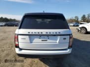 ✅ 2017 Land Rover Range Rover • VIN: SALGS2FE2HA322595 • Lot: 48657725. Wystawiony na Copart z przebiegiem 123 587 mil. Bezpłatny archiwum sprzedaży aukcyjnych z USA i szczegółowy raport historii pojazdu na DreamBid. Zdjęcie 6.