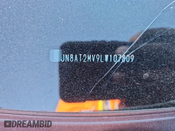 ✅ 2020 Nissan Rogue S • VIN: JN8AT2MV9LW107809 • Lot: 92687545. Listed on Copart with 62,788 mi. Free auction sales archive from the USA and detailed vehicle history report at DreamBid. Image 12.