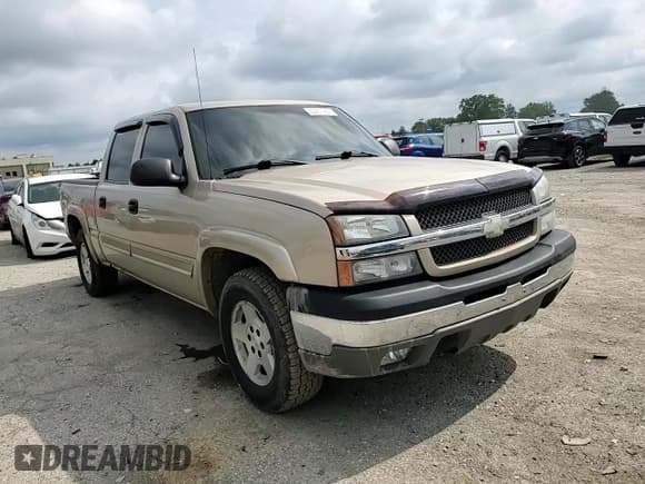 ✅ 2005 Chevrolet Silverado 1500 Z71 • VIN: 2GCEK13T151313520 • Лот: 63451964. Опубликован ранее на Copart с пробегом 302 035 миль. Бесплатный доступ к архиву аукционных продаж из США и подробный отчёт об истории автомобиля на DreamBid. Изображение 11.