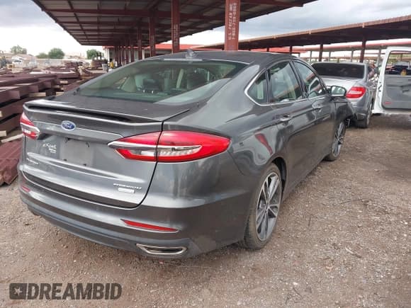 ✅ 2019 Ford Fusion Titanium • VIN: 3FA6P0K92KR260751 • Лот: 43742986. Опубликован ранее на IAAI с пробегом 47 738 миль. Бесплатный доступ к архиву аукционных продаж из США и подробный отчёт об истории автомобиля на DreamBid. Изображение 4.