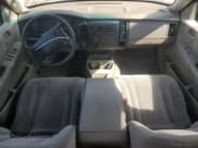 ✅ 2002 Dodge Dakota SLT • VIN: 1B7HG48N22S689150 • Lot: 52259465. Wystawiony na Copart z przebiegiem 227 386 mil. Bezpłatny archiwum sprzedaży aukcyjnych z USA i szczegółowy raport historii pojazdu na DreamBid. Zdjęcie 8.