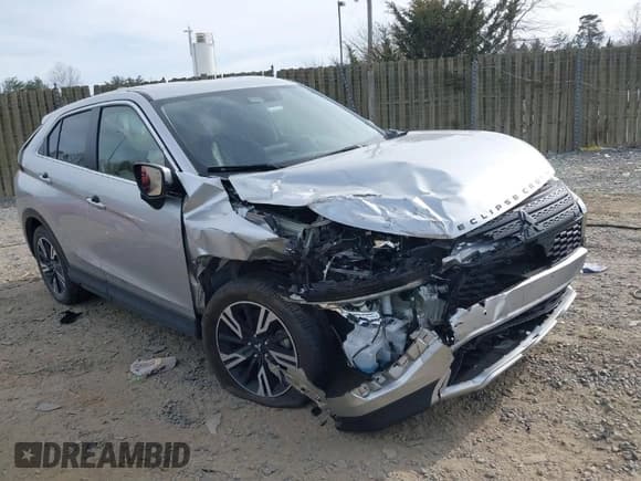 ✅ 2023 Mitsubishi Eclipse Cross SE • VIN: JA4ATWAA6PZ029041 • Лот: 41829070. Опубликован ранее на IAAI с пробегом 42 363 миль. Бесплатный доступ к архиву аукционных продаж из США и подробный отчёт об истории автомобиля на DreamBid. Изображение 1.