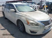 ✅ 2015 Nissan Altima SV • VIN: 1N4AL3AP6FC447924 • Lot: 43346585. Wystawiony na IAAI z przebiegiem 171 918 mil. Bezpłatny archiwum sprzedaży aukcyjnych z USA i szczegółowy raport historii pojazdu na DreamBid. Zdjęcie 1.