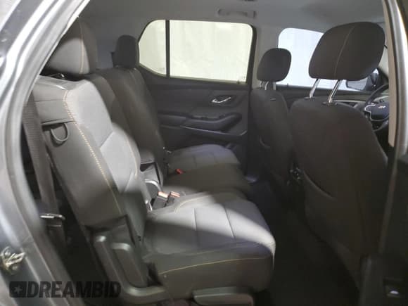 ✅ 2020 Chevrolet Traverse LS • VIN: 1GNERFKW9LJ292141 • Lot: 71017364. Wystawiony na Copart z przebiegiem 61 549 mil. Bezpłatny archiwum sprzedaży aukcyjnych z USA i szczegółowy raport historii pojazdu na DreamBid. Zdjęcie 11.