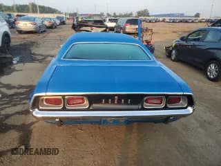 ✅ 1972 Dodge Challenger • VIN: JH23G2B406106 • Lot: 68937785. Listed on Copart with 8,689 mi. Free auction sales archive from the USA and detailed vehicle history report at DreamBid. Image 6.