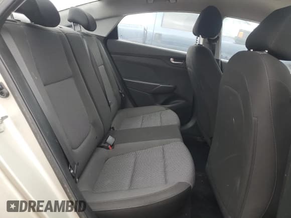 ✅ 2018 Hyundai Accent SE • VIN: 3KPC24A31JE032634 • Лот: 79111084. Опубликован ранее на Copart с пробегом 69 173 миль. Бесплатный доступ к архиву аукционных продаж из США и подробный отчёт об истории автомобиля на DreamBid. Изображение 10.