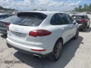 ✅ 2017 Porsche Cayenne • VIN: WP1AA2A2XHKA87790 • Lot: 42740405. Wystawiony na IAAI z przebiegiem 137 493 mil. Bezpłatny archiwum sprzedaży aukcyjnych z USA i szczegółowy raport historii pojazdu na DreamBid. Zdjęcie 4.