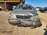 ✅ 2000 Lexus RX 300 • VIN: JT6GF10U7Y0081782 • Lot: 86840315. Wystawiony na Copart z przebiegiem 293 570 mil. Bezpłatny archiwum sprzedaży aukcyjnych z USA i szczegółowy raport historii pojazdu na DreamBid. Zdjęcie 5.