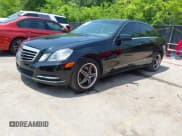 ✅ 2011 Mercedes-Benz E 350 Luxury • VIN: WDDHF8HB4BA420501 • Lot: 42393402. Listed on IAAI with 115,610 mi. Free auction sales archive from the USA and detailed vehicle history report at DreamBid. Image 2.