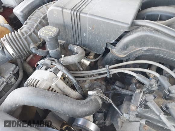 ✅ 2002 Ford Explorer XLT • VIN: 1FMZU63E52ZB51528 • Лот: 42130332. Опубликован ранее на IAAI с пробегом 182 361 миль. Бесплатный доступ к архиву аукционных продаж из США и подробный отчёт об истории автомобиля на DreamBid. Изображение 6.