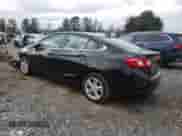 ✅ 2018 Chevrolet Cruze LT • VIN: 1G1BE5SM8J7214212 • Lot: 72796892. Wystawiony na Copart z przebiegiem 36 567 mil mil. Skorzystaj z bezpłatnego archiwum sprzedaży aukcyjnych z USA i zobacz szczegółowy raport historii pojazdu na DreamBid. Zdjęcie 2.