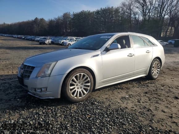 ✅ 2010 Cadillac CTS Premium • VIN: 1G6DS8EV8A0100172 • Lot: 50312965. Listed on Copart with 154,233 mi. Free auction sales archive from the USA and detailed vehicle history report at DreamBid. Image 1.