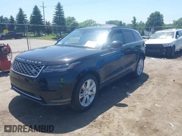 ✅ 2019 Land Rover Range Rover Velar S • VIN: SALYB2EXXKA215597 • Лот: 42577983. Опубликован ранее на IAAI с пробегом 84 006 миль. Бесплатный доступ к архиву аукционных продаж из США и подробный отчёт об истории автомобиля на DreamBid. Изображение 17.
