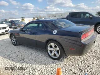 ✅ 2012 Dodge Challenger SXT • VIN: 2C3CDYAG8CH162071 • Lot: 43978905. Wystawiony na Copart z przebiegiem 194 590 mil. Bezpłatny archiwum sprzedaży aukcyjnych z USA i szczegółowy raport historii pojazdu na DreamBid. Zdjęcie 2.