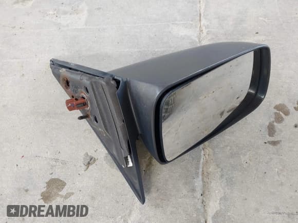 ✅ 2006 Ford Mustang Standard • VIN: 1ZVFT84N165178465 • Lot: 43171721. Wystawiony na IAAI z przebiegiem 162 842 mil. Bezpłatny archiwum sprzedaży aukcyjnych z USA i szczegółowy raport historii pojazdu na DreamBid. Zdjęcie 12.