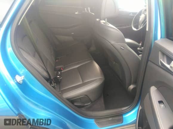 2018 Hyundai Tucson SEL z VIN KM8J33A45JU696343, wystawiony jako IAAI lot #42746454 z przebiegiem 118 443 mil mil oraz . Historia ofert i sprzedaży dostępna na DreamBid. Obrazek 8.