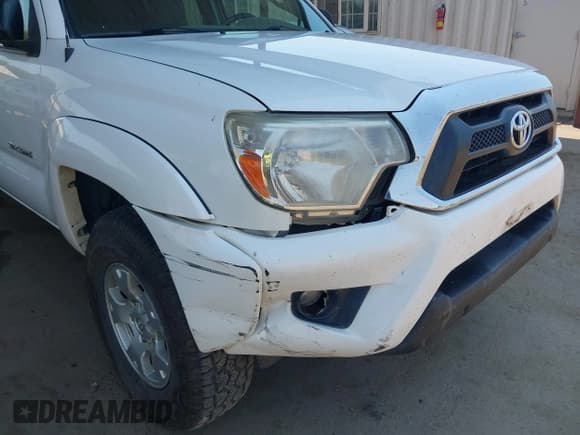 ✅ 2013 Toyota Tacoma • VIN: 3TMMU4FN1DM062073 • Lot: 42726143. Listed on IAAI with 164,700 mi. Free auction sales archive from the USA and detailed vehicle history report at DreamBid. Image 6.