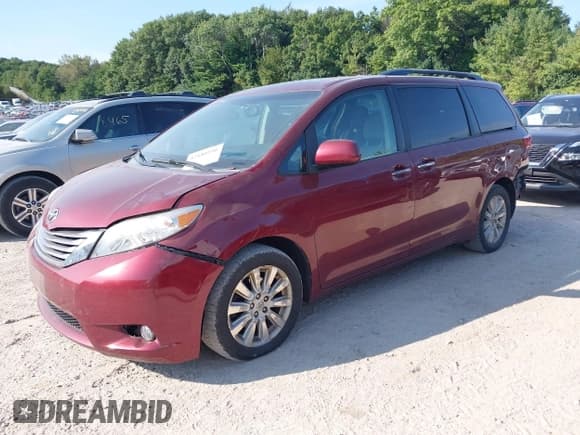 ✅ 2015 Toyota Sienna Limited • VIN: 5TDDK3DC9FS101903 • Lot: 43180590. Listed on IAAI with 151,869 mi. Free auction sales archive from the USA and detailed vehicle history report at DreamBid. Image 19.