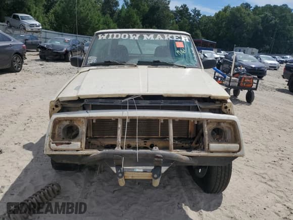 ✅ 1999 Jeep Cherokee Sport • VIN: 1J4FT68S0XL589158 • Lot: 71464305. Listed on Copart with Not provided. Free auction sales archive from the USA and detailed vehicle history report at DreamBid. Image 5.