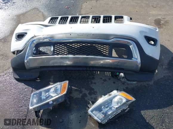 2014 Jeep Grand Cherokee Limited с VIN 1C4RJFBG0EC119349, выставлен на аукционе IAAI как лот 43420371 с пробегом 119 820 миль миль и . История ставок и продаж доступна на DreamBid. Изображение 12.