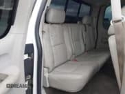 ✅ 2008 Chevrolet Silverado 2500HD Work Truck • VIN: 1GCHC29K58E152638 • Lot: 43209238. Wystawiony na IAAI z przebiegiem 304 726 mil. Bezpłatny archiwum sprzedaży aukcyjnych z USA i szczegółowy raport historii pojazdu na DreamBid. Zdjęcie 8.