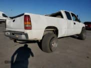 ✅ 2001 Chevrolet Silverado 1500 LS • VIN: 2GCEK19V011346124 • Лот: 85588385. Опубликован ранее на Copart с пробегом 261 139 миль. Бесплатный доступ к архиву аукционных продаж из США и подробный отчёт об истории автомобиля на DreamBid. Изображение 3.