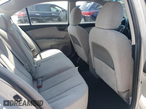 ✅ 2009 Kia Optima EX • VIN: KNAGE228795300615 • Лот: 64282325. Опубликован ранее на Copart с пробегом 259 696 миль. Бесплатный доступ к архиву аукционных продаж из США и подробный отчёт об истории автомобиля на DreamBid. Изображение 10.