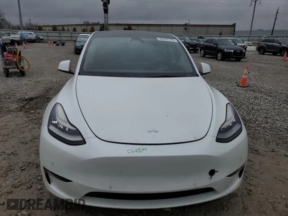 ✅ 2021 Tesla Model Y Standard Range • VIN: 5YJYGDED0MF105503 • Lot: 92629745. Listed on Copart with 43,300 mi. Free auction sales archive from the USA and detailed vehicle history report at DreamBid. Image 5.