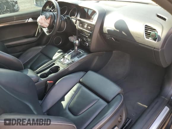 ✅ 2014 Audi RS 5 • VIN: WUAC6AFR1EA902071 • Lot: 67842155. Listed on Copart with 78,693 mi. Free auction sales archive from the USA and detailed vehicle history report at DreamBid. Image 8.