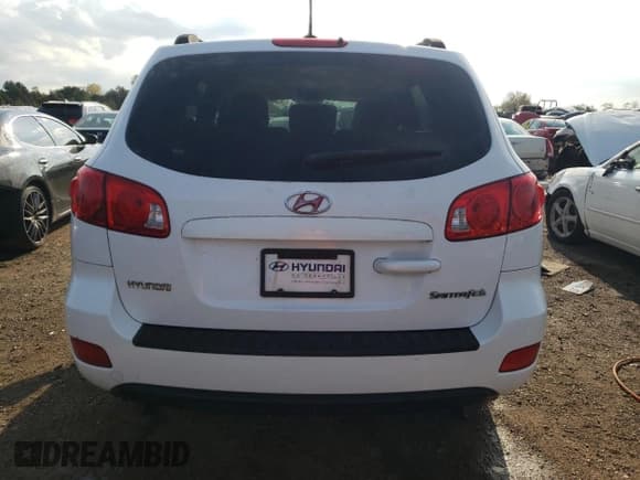 ✅ 2008 Hyundai Santa Fe GLS • VIN: 5NMSG13D78H150711 • Lot: 71736424. Listed on Copart with 133,394 mi. Free auction sales archive from the USA and detailed vehicle history report at DreamBid. Image 6.