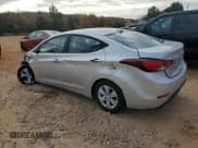 ✅ 2016 Hyundai Elantra SE • VIN: 5NPDH4AE3GH757421 • Lot: 91766195. Wystawiony na Copart z przebiegiem 117 445 mil. Bezpłatny archiwum sprzedaży aukcyjnych z USA i szczegółowy raport historii pojazdu na DreamBid. Zdjęcie 2.