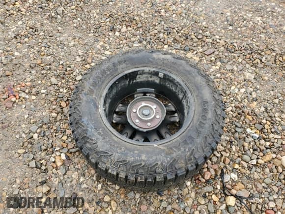 ✅ 2024 Chevrolet Silverado 1500 LT Trail Boss • VIN: 3GCUDFED0RG340195 • Lot: 57329115. Wystawiony na Copart z przebiegiem 6 440 mil. Bezpłatny archiwum sprzedaży aukcyjnych z USA i szczegółowy raport historii pojazdu na DreamBid. Zdjęcie 12.