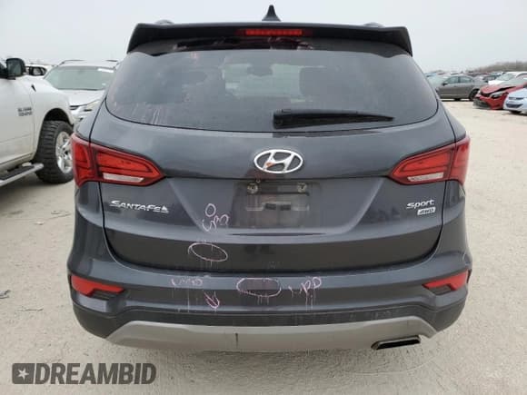 ✅ 2017 Hyundai Santa Fe 2.4L • VIN: 5XYZUDLB3HG390372 • Лот: 81646963. Опубликован ранее на Copart с пробегом 92 798 миль. Бесплатный доступ к архиву аукционных продаж из США и подробный отчёт об истории автомобиля на DreamBid. Изображение 6.