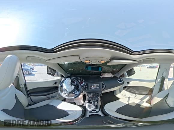 ✅ 2019 Jeep Compass Latitude • VIN: 3C4NJCBB4KT706266 • Lot: 80528075. Listed on Copart with 142,410 mi. Free auction sales archive from the USA and detailed vehicle history report at DreamBid. Image 15.