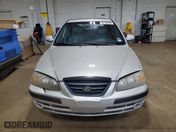 ✅ 2005 Hyundai Elantra GLS • VIN: KMHDN56D95U161436 • Lot: 62105285. Wystawiony na Copart z przebiegiem 182 672 mil. Bezpłatny archiwum sprzedaży aukcyjnych z USA i szczegółowy raport historii pojazdu na DreamBid. Zdjęcie 5.