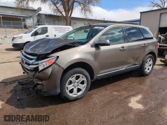 ✅ 2013 Ford Edge SEL • VIN: 2FMDK4JC2DBB07238 • Lot: 52005745. Wystawiony na Copart z przebiegiem 110 510 mil. Bezpłatny archiwum sprzedaży aukcyjnych z USA i szczegółowy raport historii pojazdu na DreamBid. Zdjęcie 1.
