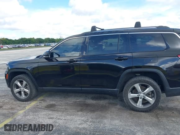 ✅ 2022 Jeep Grand Cherokee Limited • VIN: 1C4RJKBG6N8504491 • Лот: 43392516. Опубликован ранее на IAAI с пробегом 66 395 миль. Бесплатный доступ к архиву аукционных продаж из США и подробный отчёт об истории автомобиля на DreamBid. Изображение 14.