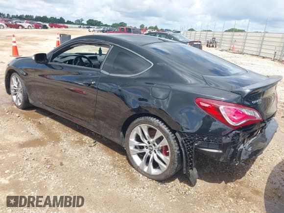✅ 2014 Hyundai Genesis Coupe Ultimate • VIN: KMHHU6KJ1EU120076 • Lot: 42373762. Wystawiony na IAAI z przebiegiem 100 537 mil. Bezpłatny archiwum sprzedaży aukcyjnych z USA i szczegółowy raport historii pojazdu na DreamBid. Zdjęcie 3.
