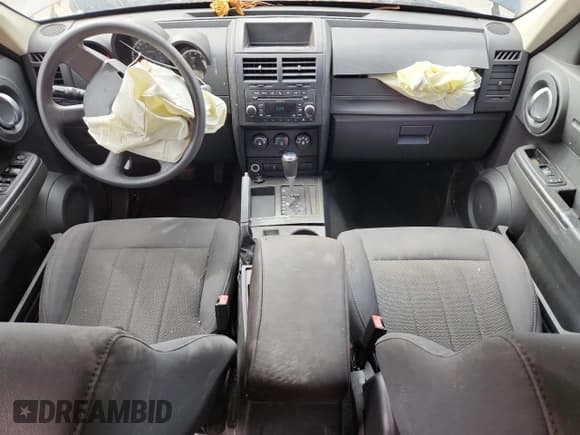 ✅ 2011 Dodge Nitro Heat • VIN: 1D4PT4GK0BW606180 • Lot: 71903985. Listed on Copart with 135,991 mi. Free auction sales archive from the USA and detailed vehicle history report at DreamBid. Image 8.